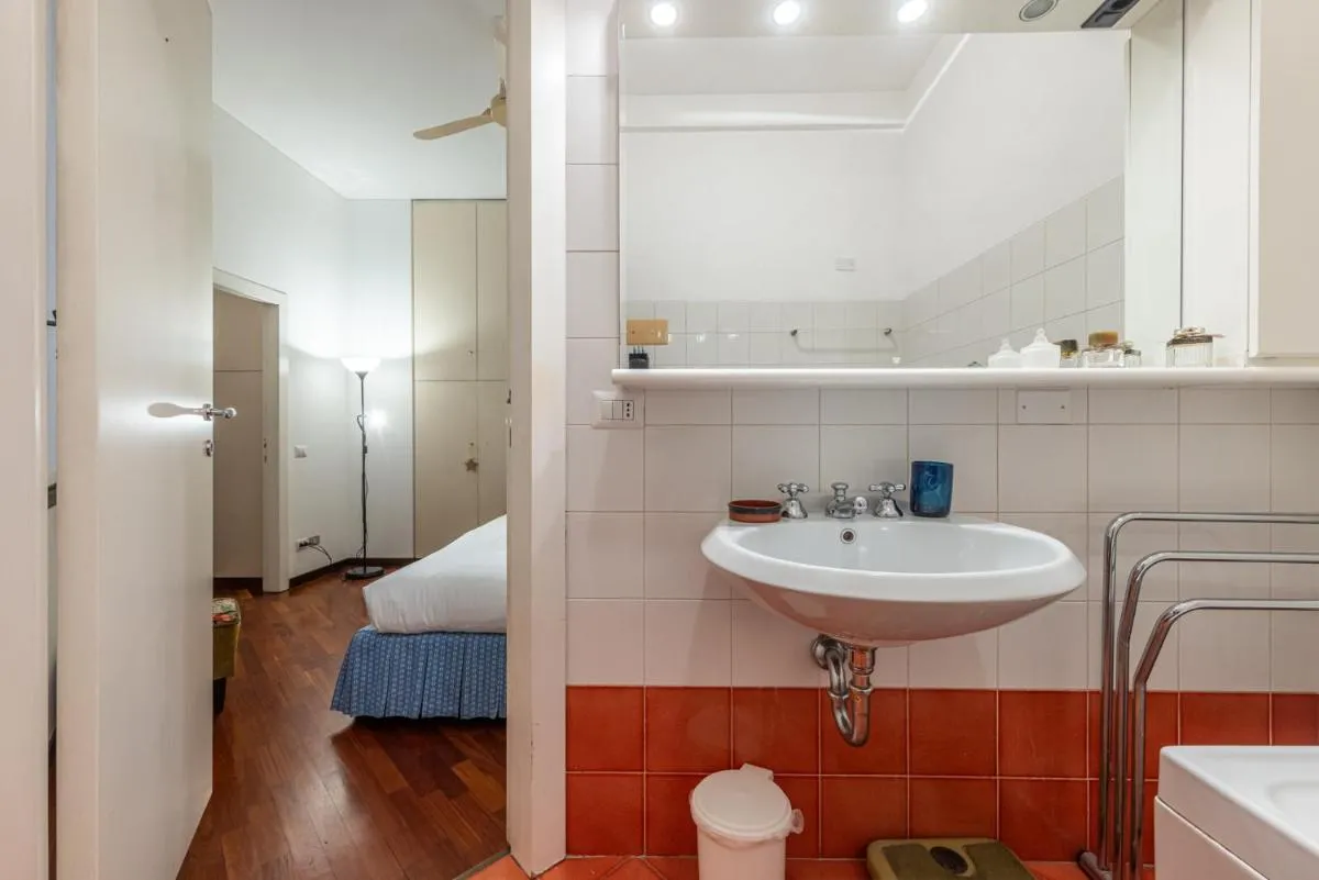 Image 2 of Santa Sofia – Mercalli Cozy Apartment