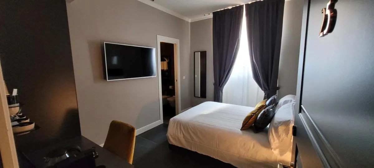 Image 4 of Santarella Guest House