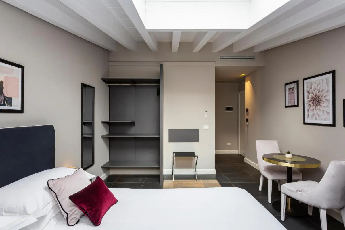 Image 1 of Santarella Guest House