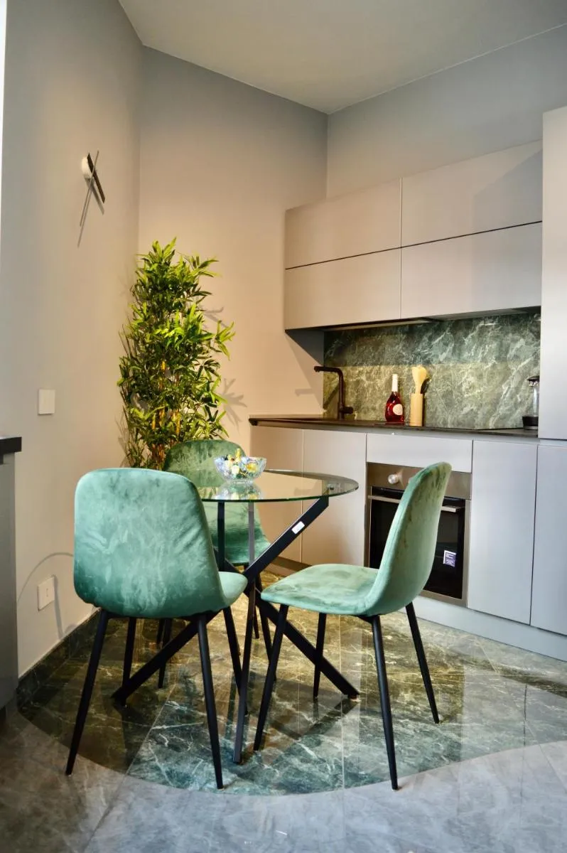 Image 3 of Savoia Central Milan
