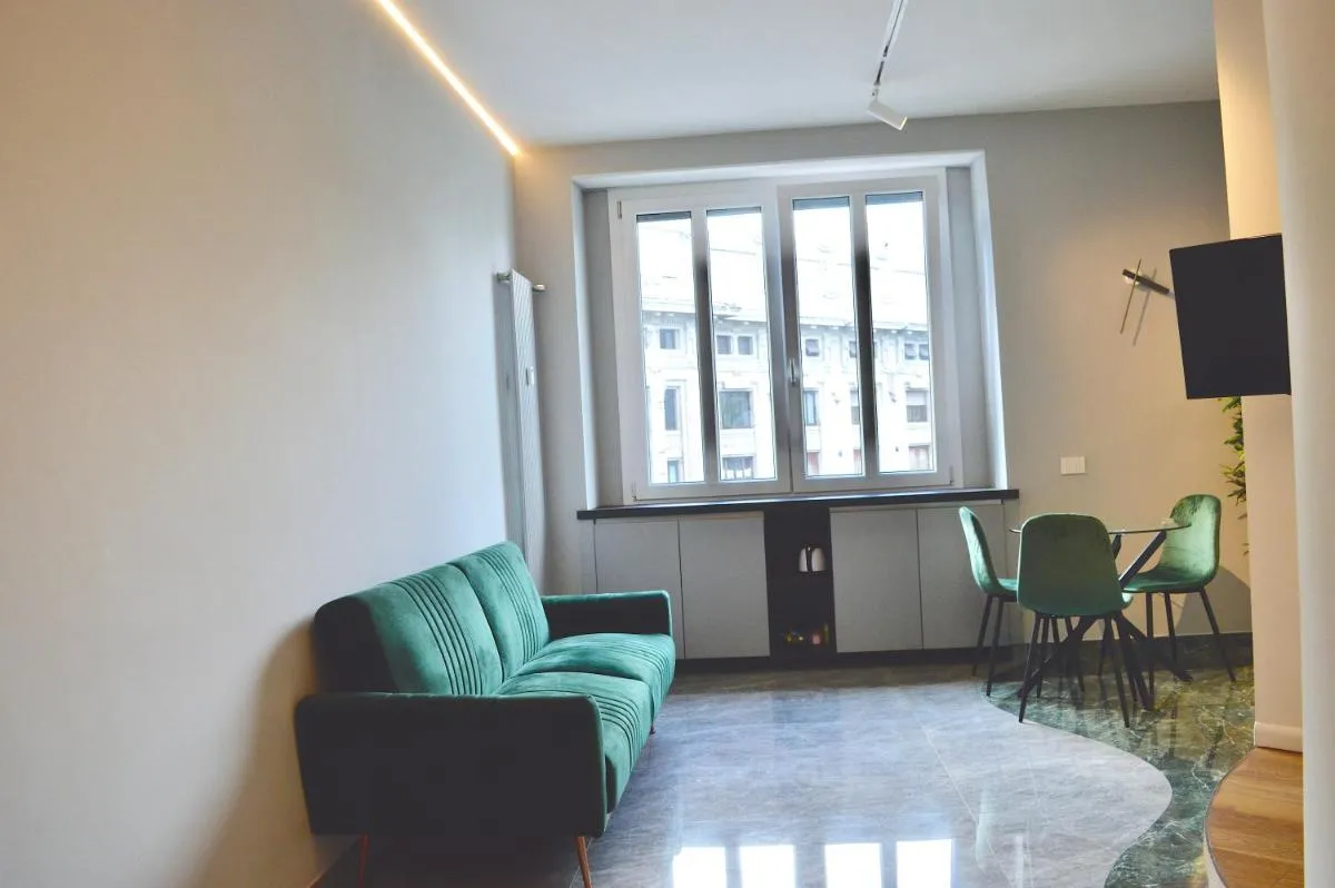 Image 4 of Savoia Central Milan