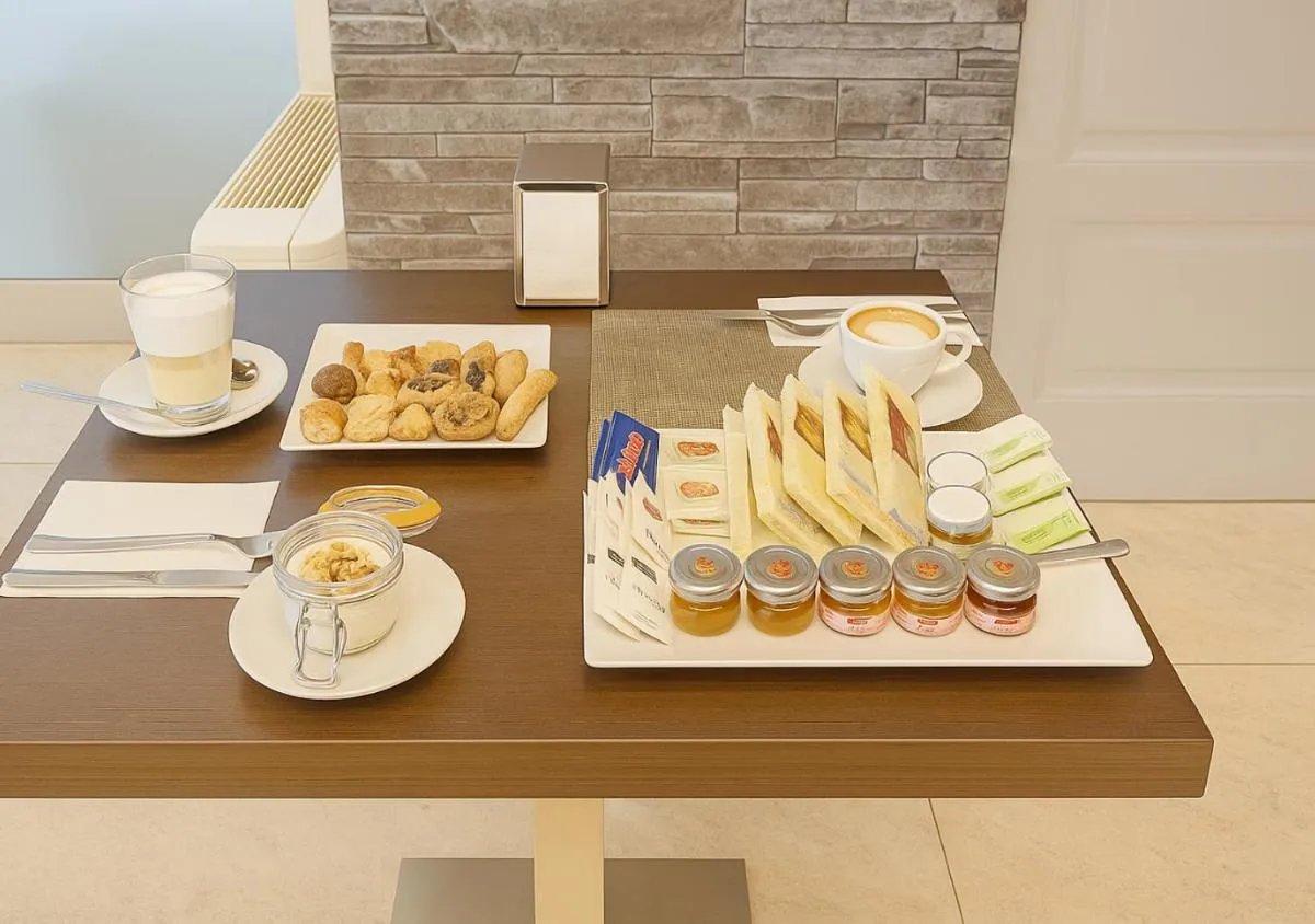 Image 3 of Sechi Hotel Milano with parking