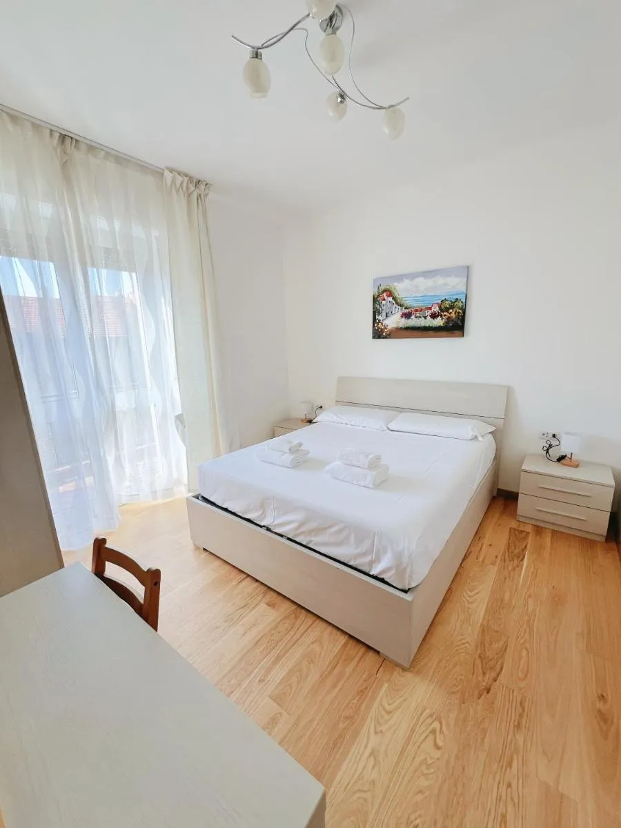 Image 2 of Seveso Milan Central Rooms