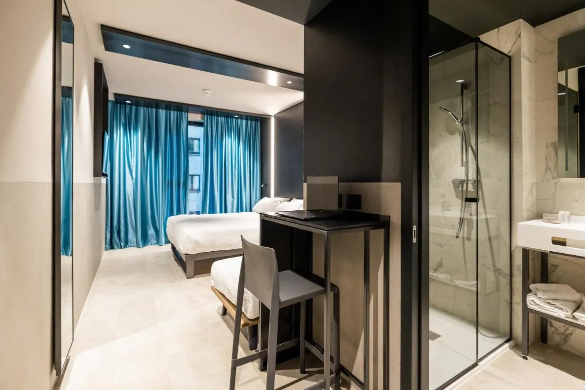 Image 2 of Smart Hotel Central