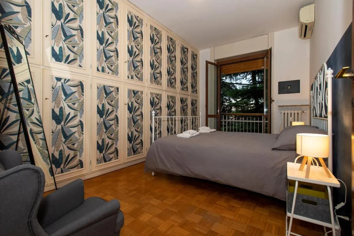 Image 6 of Spacious Apartment Near Bocconi University