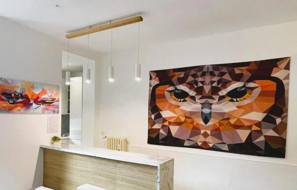 Image of Spacious & Lovely – 4 Queen Bed