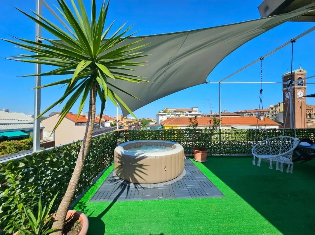 Image 4 of Spazioso appartamento con terrazzo Navigli, Bocconi