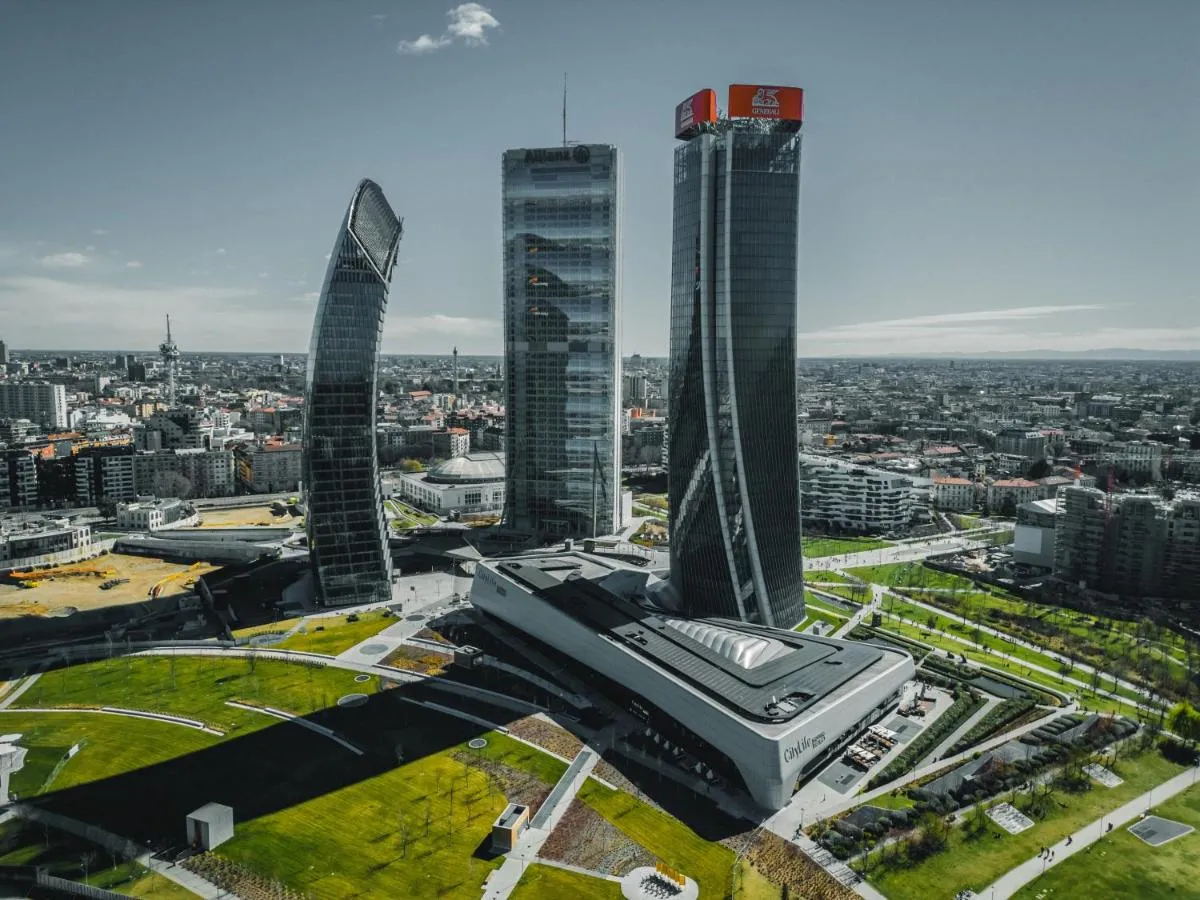 Image 5 of Stadium to Duomo – San Siro, Citylife, Duomo