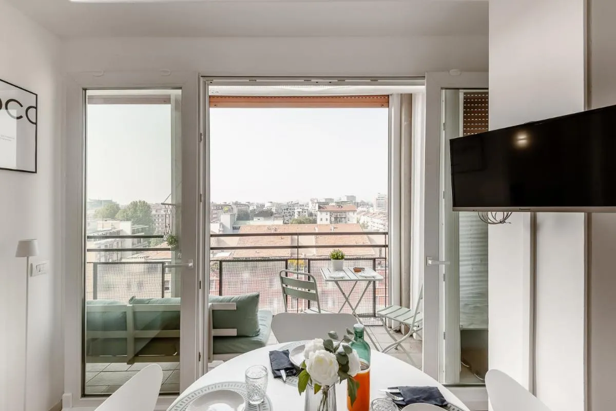 Image 6 of StayEasy Bordighera – Navigli 8th floor terrace