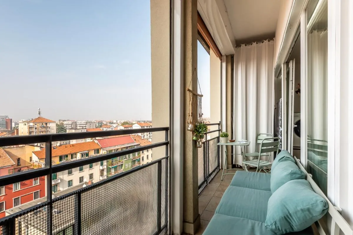 Image 4 of StayEasy Bordighera – Navigli 8th floor terrace