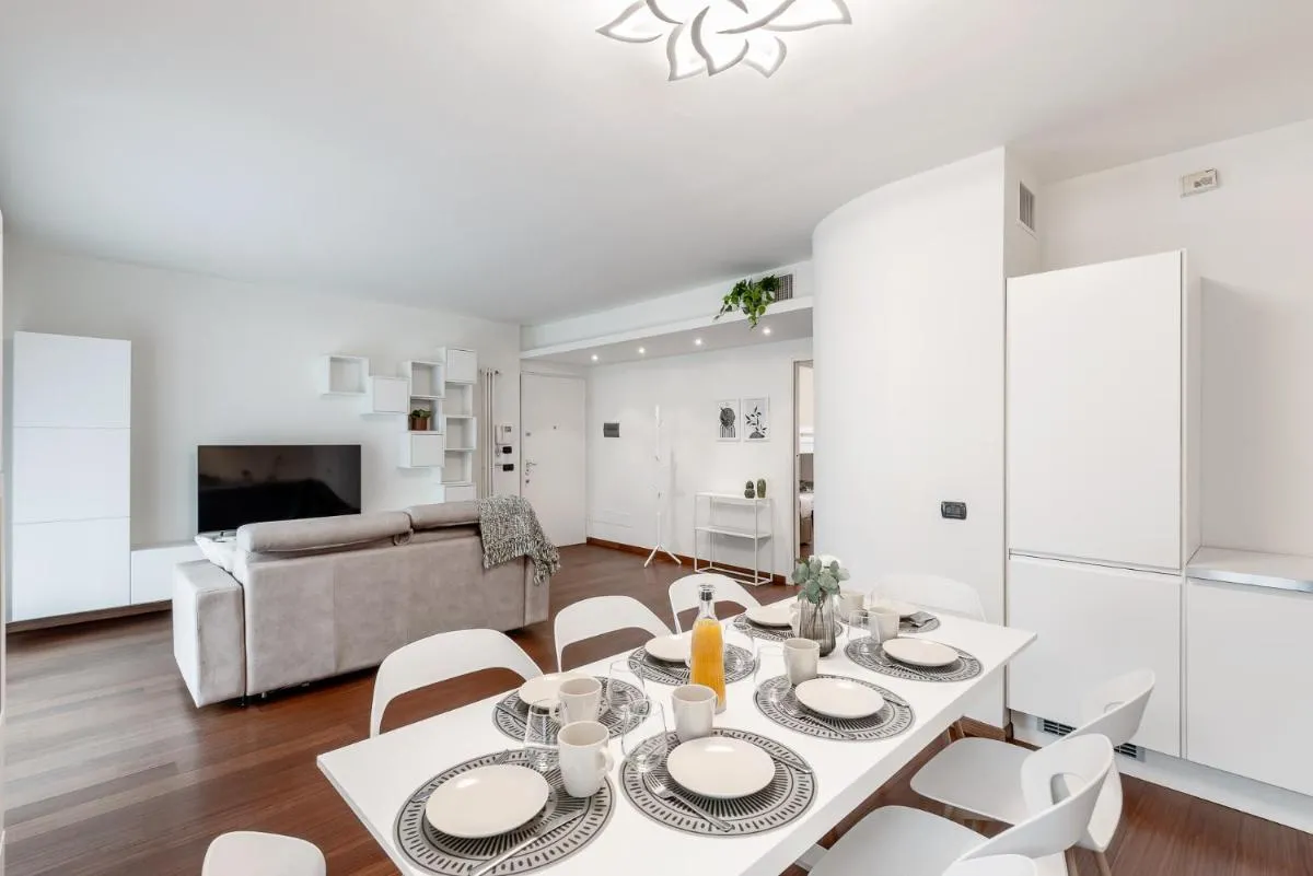 Image 5 of StayEasy SantaGiulia – M3 Metro – Center in 20 mins