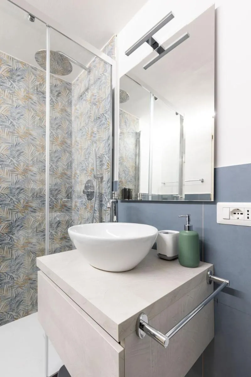 Image 3 of Stendhal Apartment