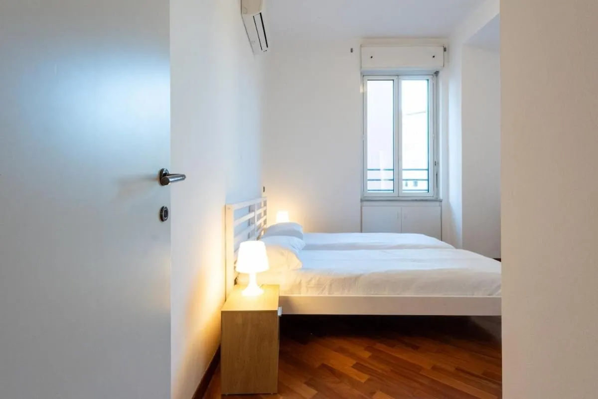 Image 6 of Stylish Brera Apartment