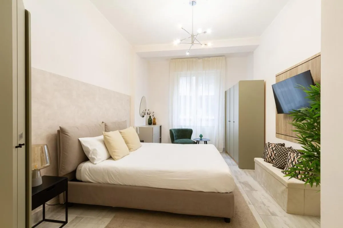 Image 2 of Stylish Stay in Bocconi with Patio – Porta Romana