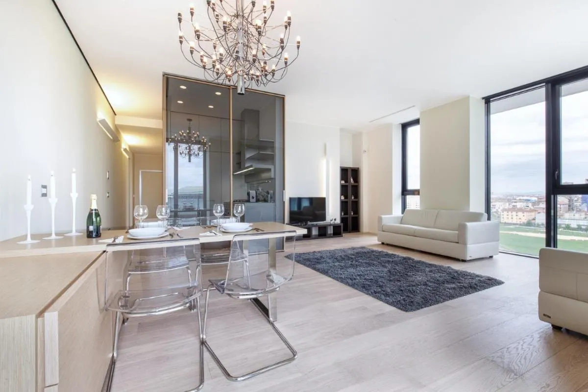 Image 4 of Stylish elegant Apartment in Torre Solaria with exclusive Milan’s view