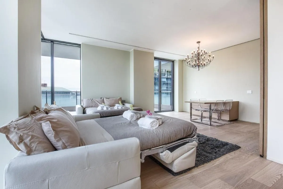 Image 6 of Stylish elegant Apartment in Torre Solaria with exclusive Milan’s view