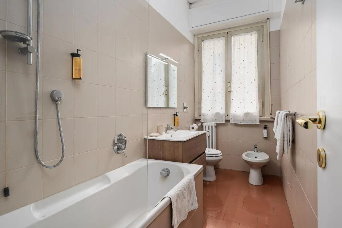 Image 3 of Stylish two-Bedroom apartment near Fiera Milano exhibition area just minutes from Wagner Metro Station Red Line M1