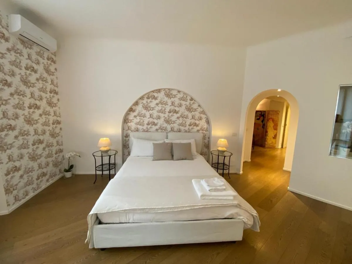 Image 6 of Suite Brera
