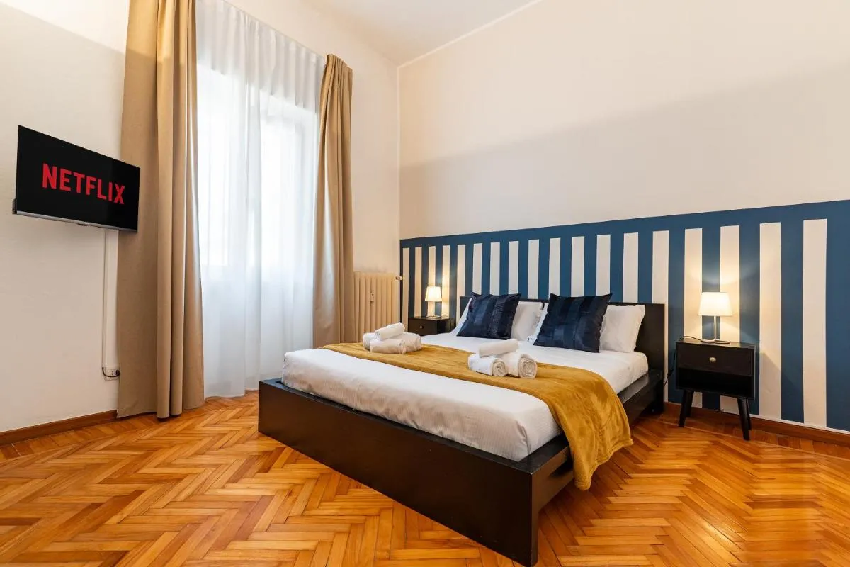Image 2 of Suite Charme Brera