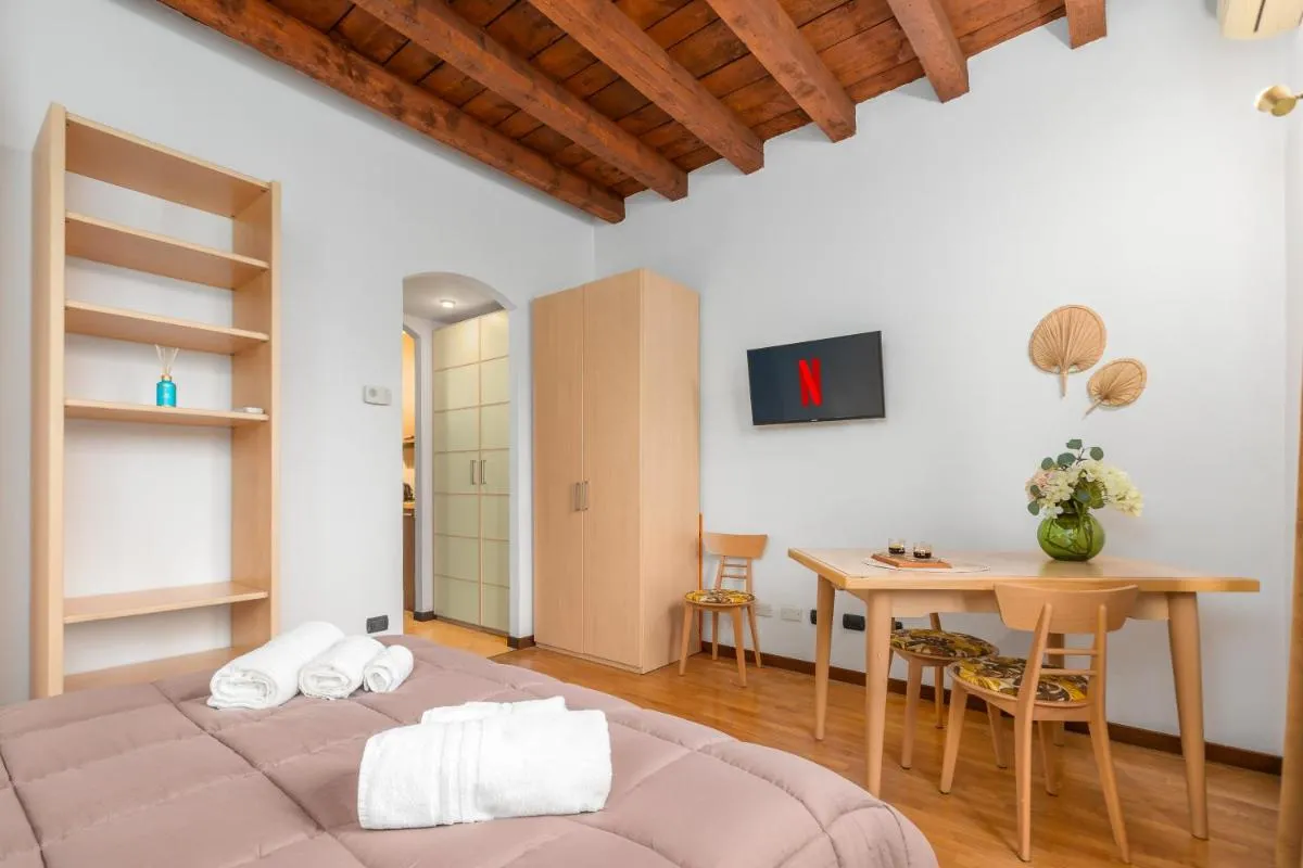 Image 5 of Suite Conciliazione-Centralissima
