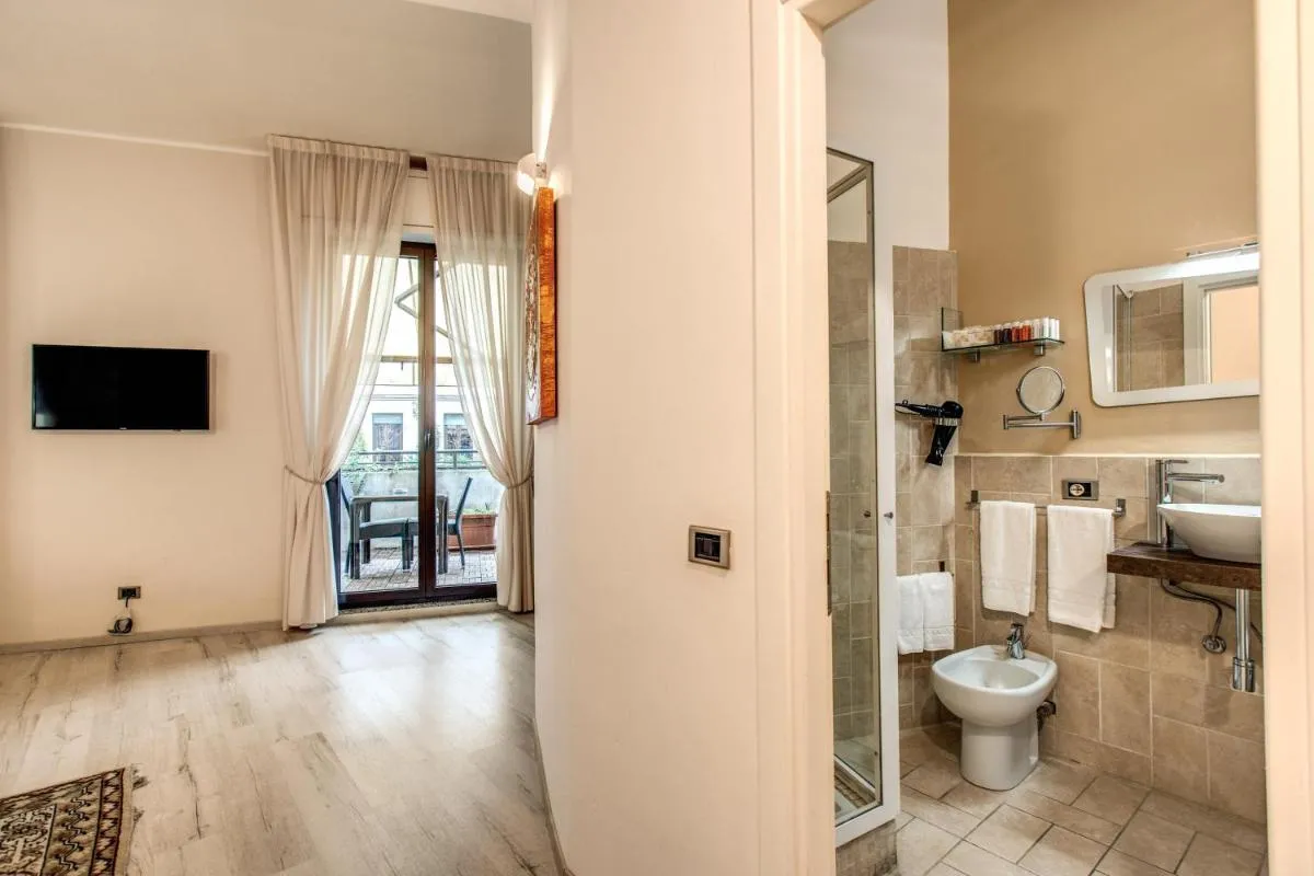 Image 2 of Suite Santa Tecla