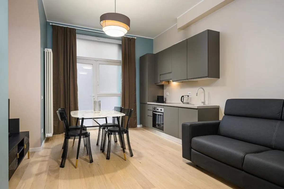 Image 3 of Suites in Porta Garibaldi & Chinatown – City Center well connected
