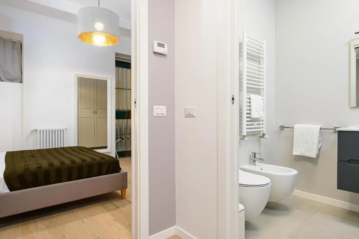 Image 2 of Suites in Porta Garibaldi & Chinatown – City Center well connected