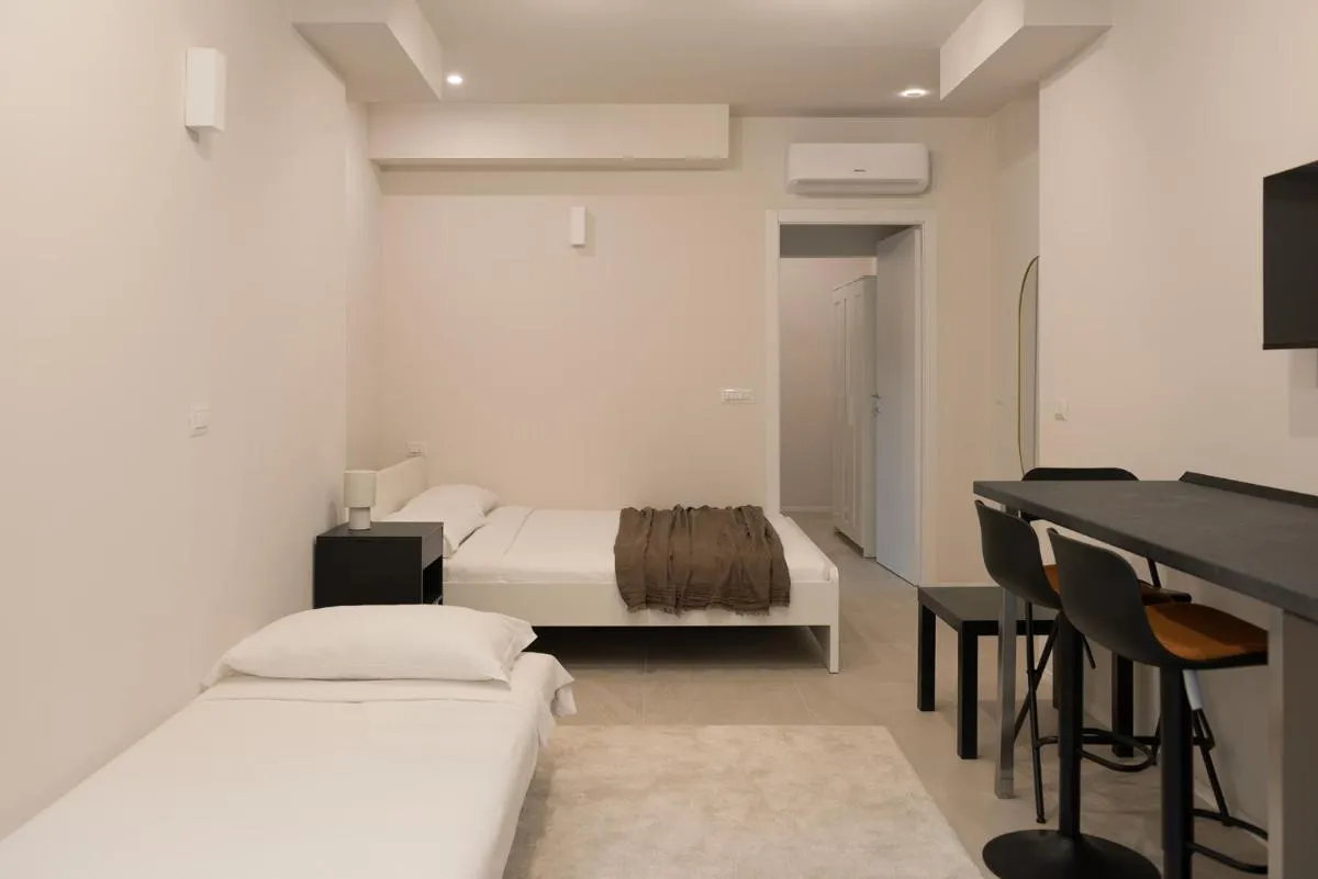 Image 5 of Sweet Dreams Apartments – Near Center – M4