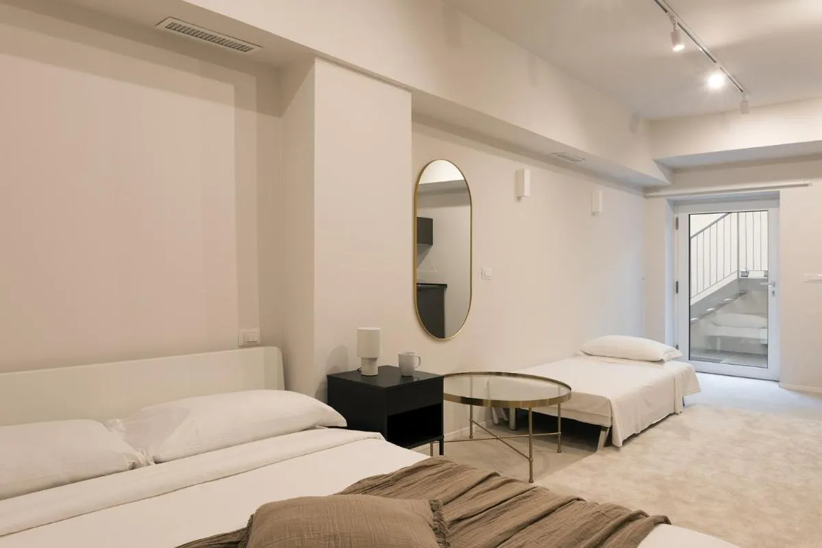Image 1 of Sweet Dreams Apartments – Near Center – M4
