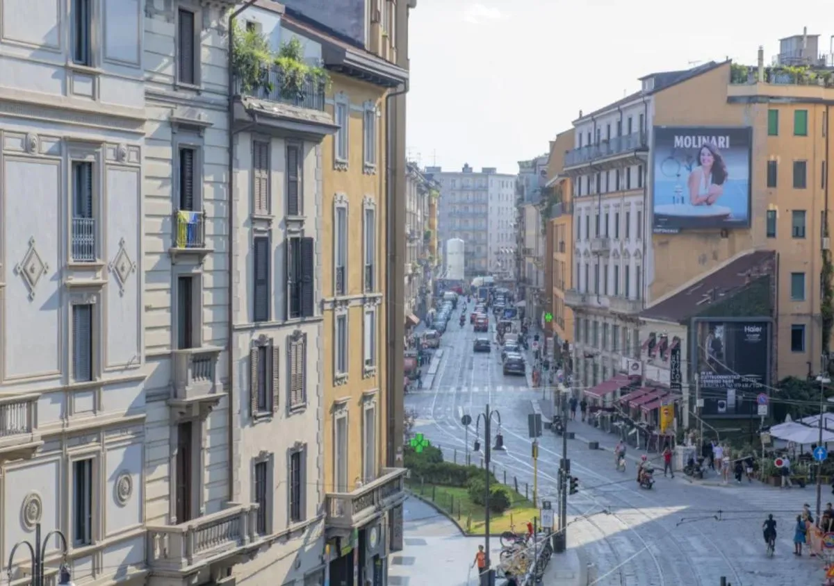Image 1 of Sweett- Luxury Torino