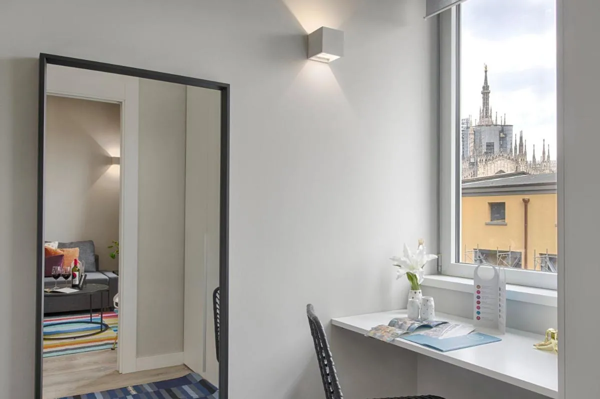 Image 1 of Sweett – Vista Duomo