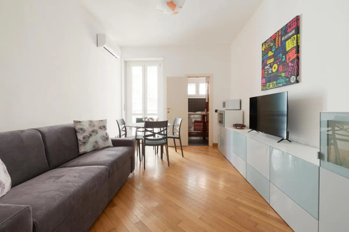 Image 4 of Sweety Navigli Apartment – Milano