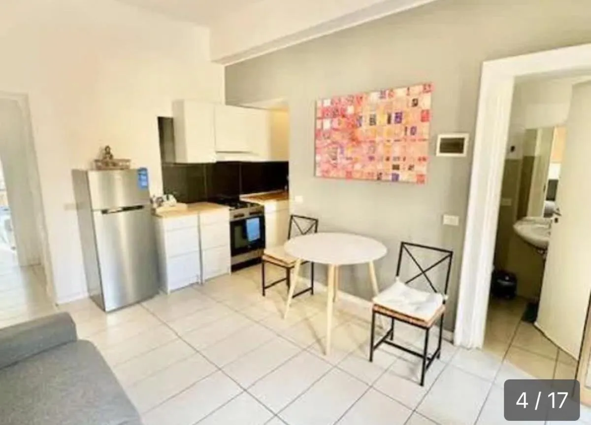 Image 1 of Tarra place