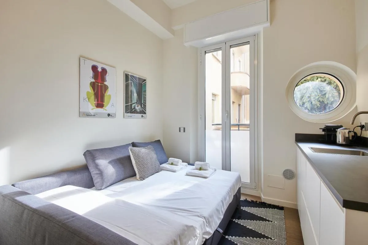 Image 1 of The Porthole – Rifugio Chic Centrale e Porta Venezia