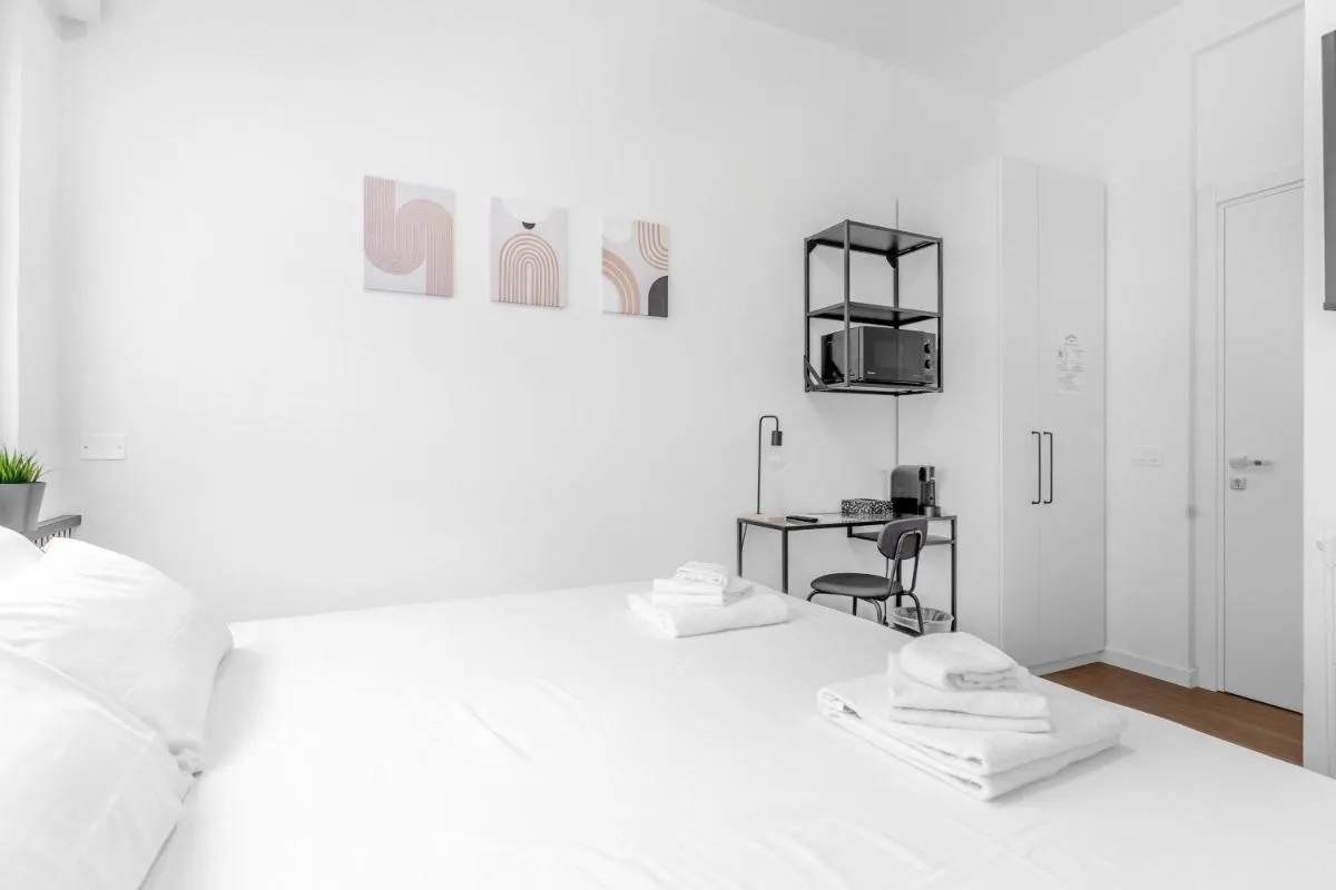 Image 1 of The RRoom
