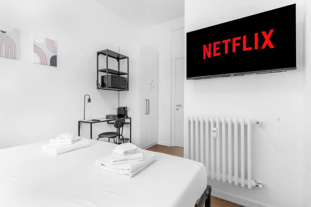 Image of The RRoom