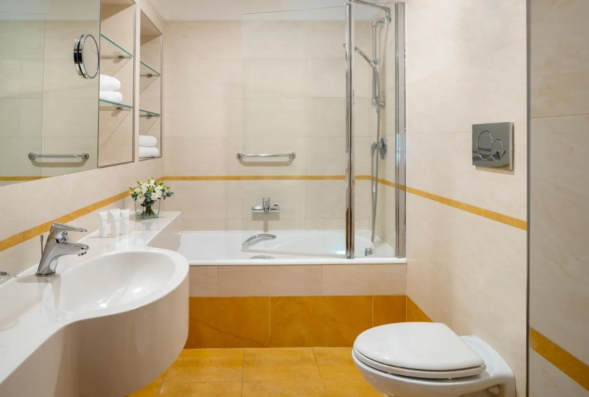 Image 2 of UNA Hotels Galles Milano