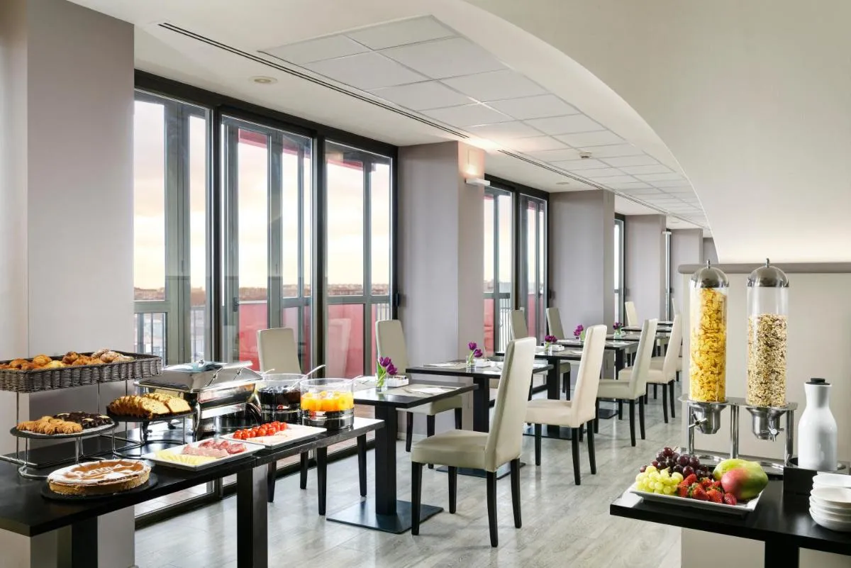 Image 3 of UNA Hotels Hotel & Residence Contessa Jolanda Milano