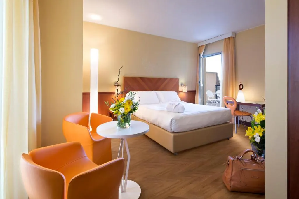 Image of UNA Hotels Mediterraneo Milano