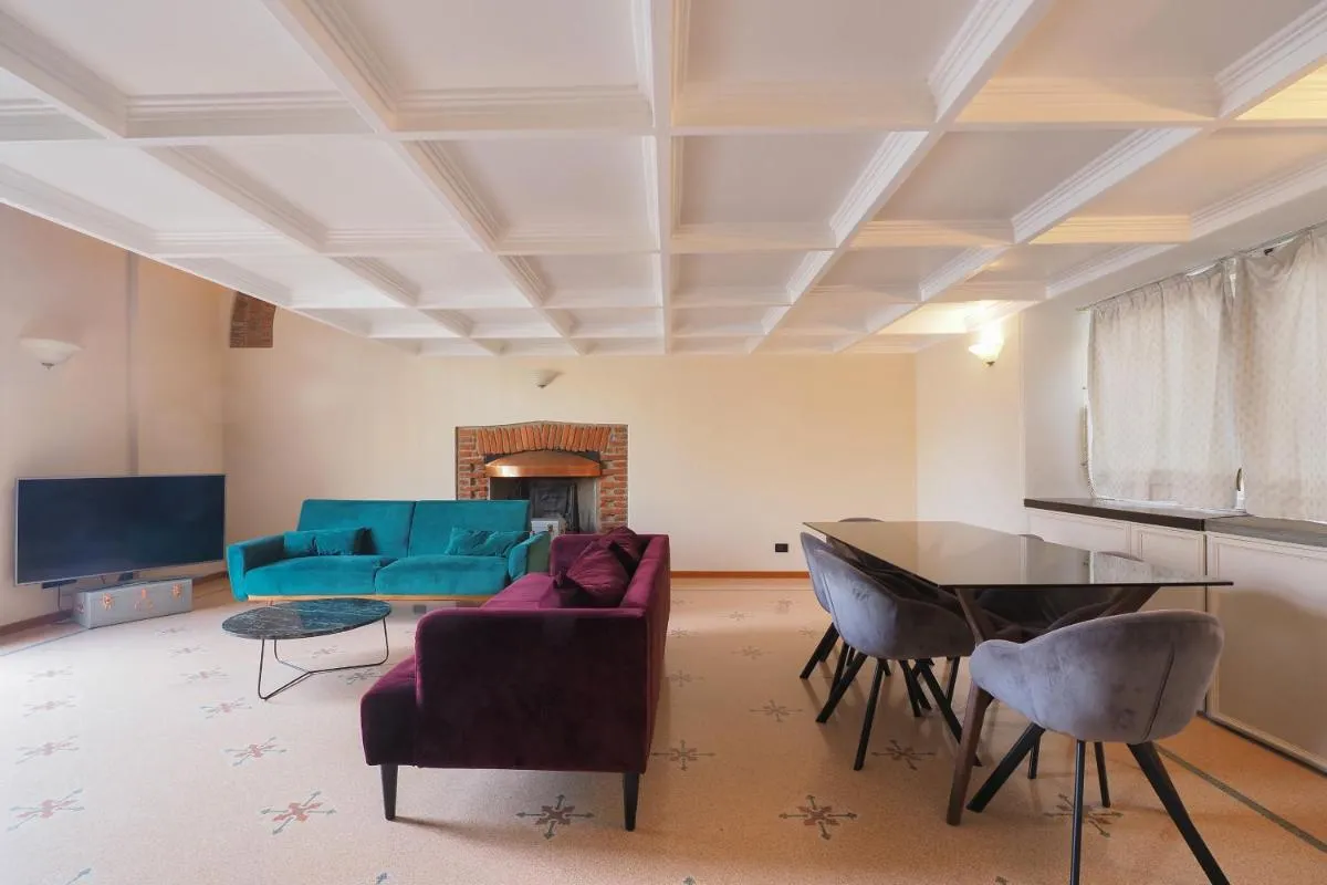 Image 4 of Unique Duomo Luxury Property