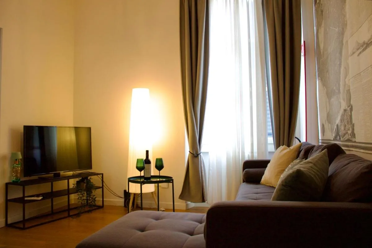 Image 4 of Urban Domus, Duomo, Milan