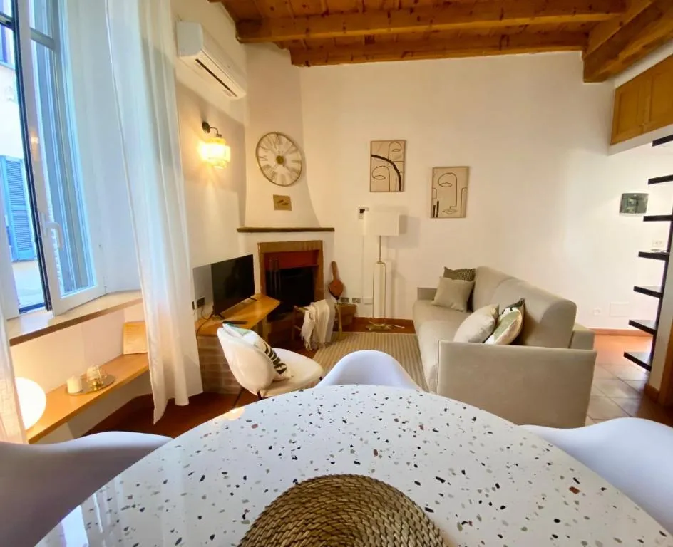 Image of Urban House – Charming Home Navigli Milan Center