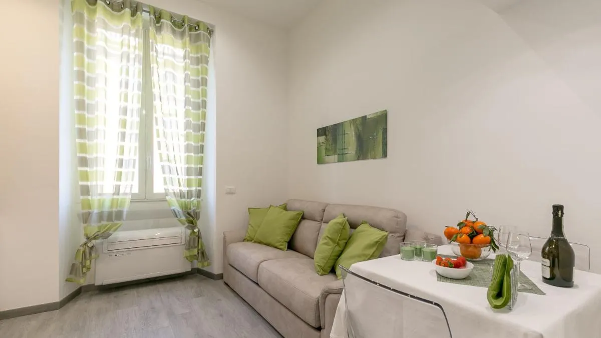 Image 3 of Vespri Apartments