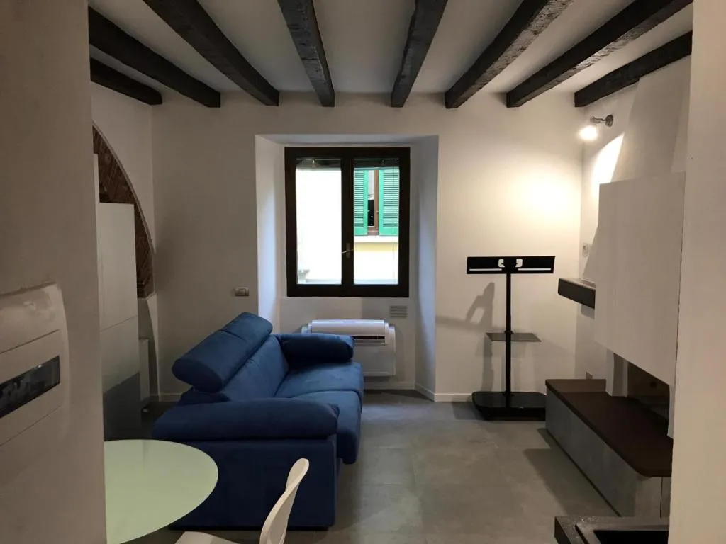 Image of Via Casale – Sweet home