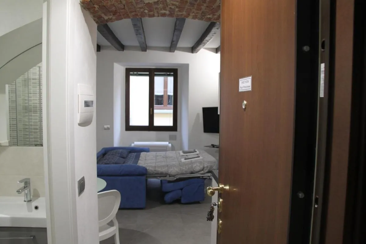 Image 1 of Via Casale – Sweet home