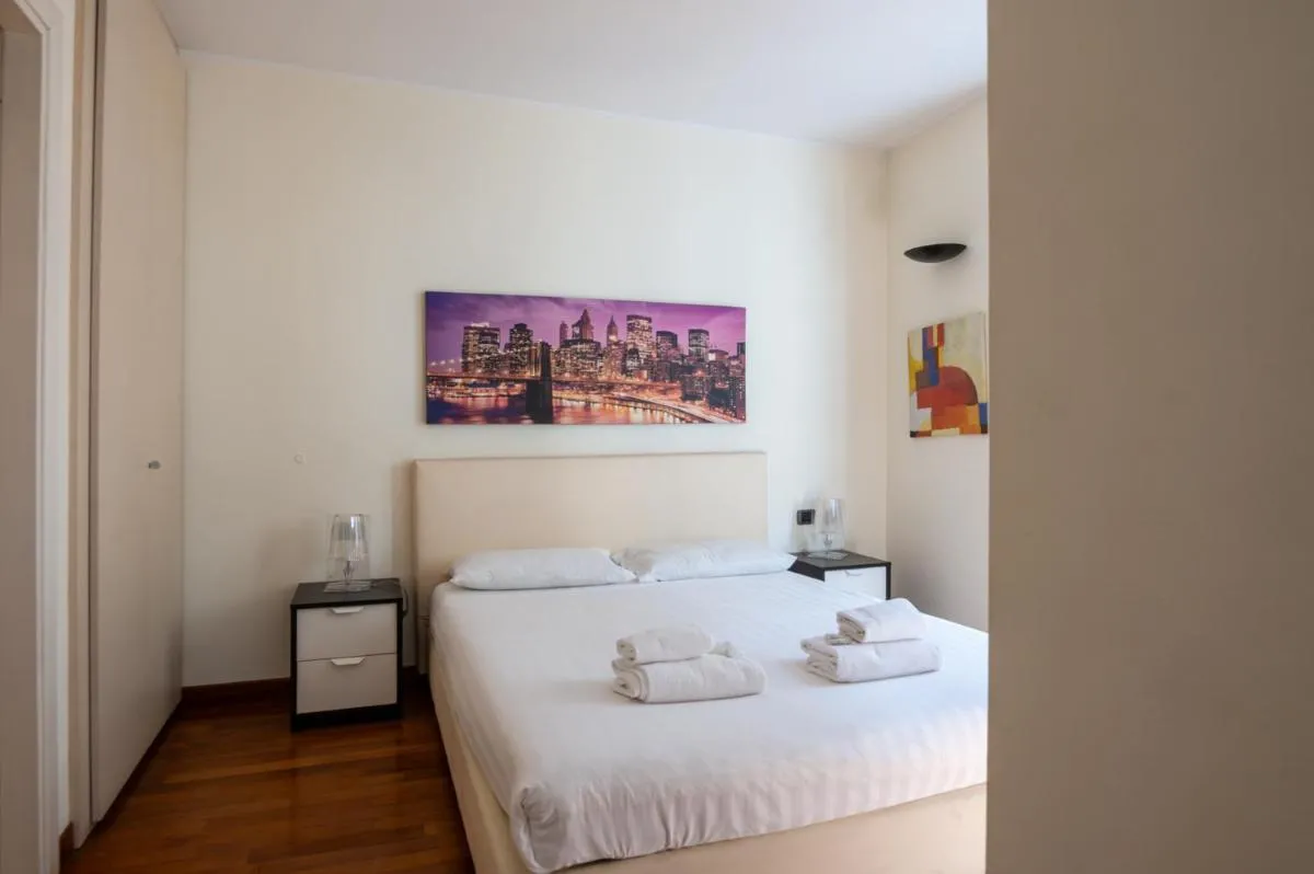 Image 6 of Via dei Fabbri Michelangelo Apartment – Central Milan – Milan-Cortina 2026 Olympics – Milan Design Week 2026