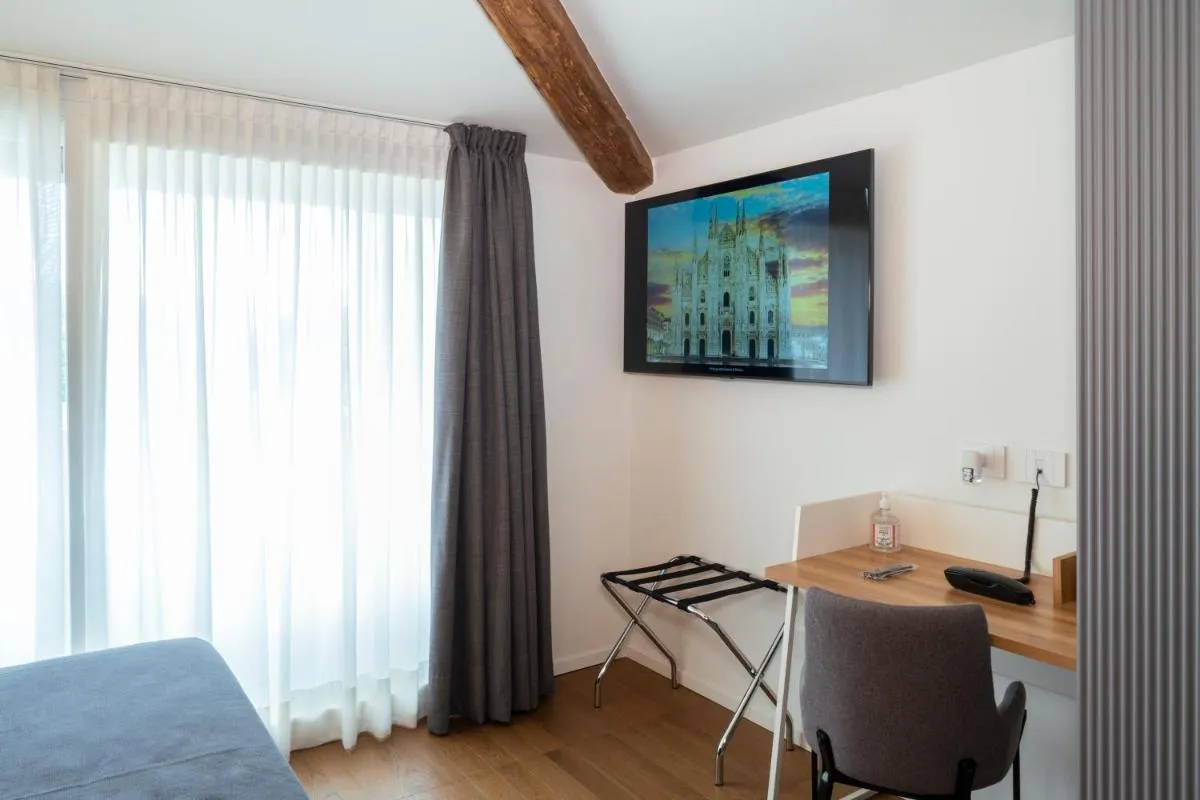 Image 3 of Villino Milano