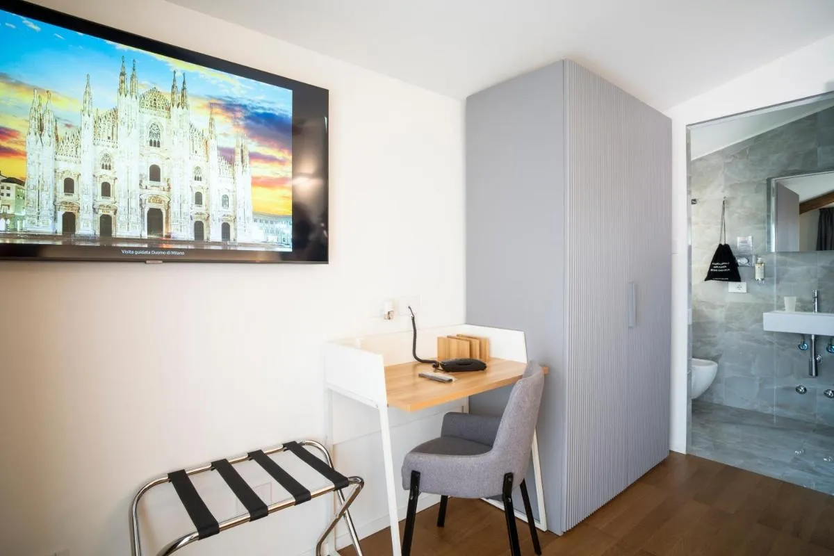 Image 2 of Villino Milano