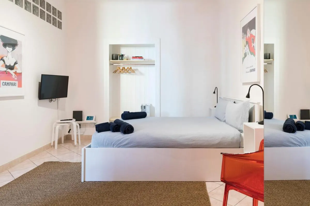 Image 4 of Xenia Apartments – Stylish colorful apt- Upbeat & well-connected area