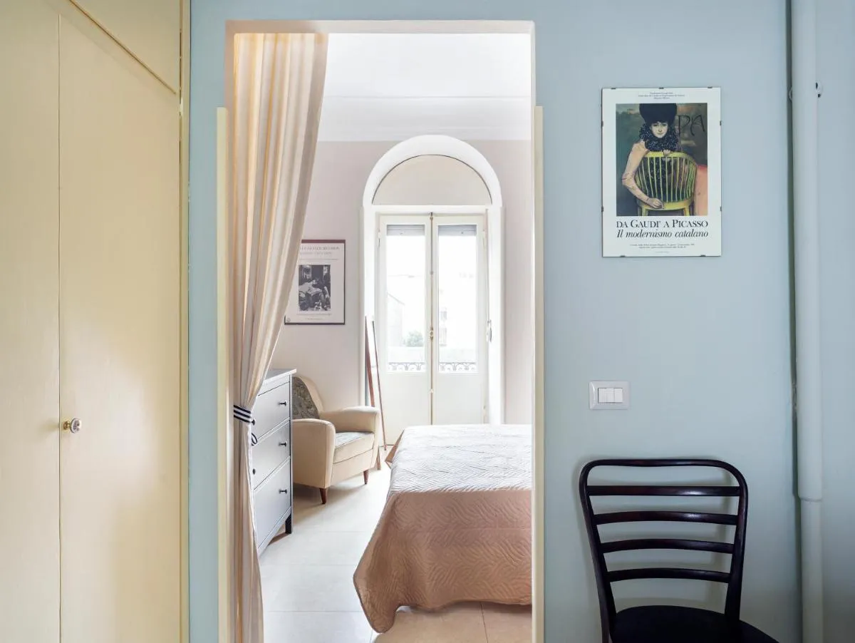 Image 1 of Your nest in Milan – Via Cantoni